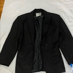 Zara Black Single-Button Blazer oversized
Kaia Zara collab.